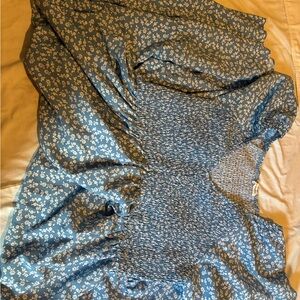 Elegant Blue Floral Midi Dress